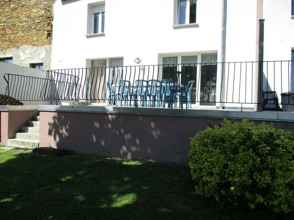 Larondefauchee Casa de hóspedes Bleid Exterior foto